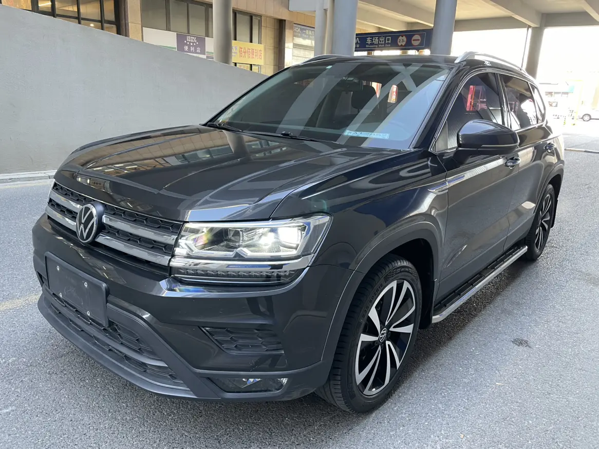 Volkswagen Tharu  из Китая