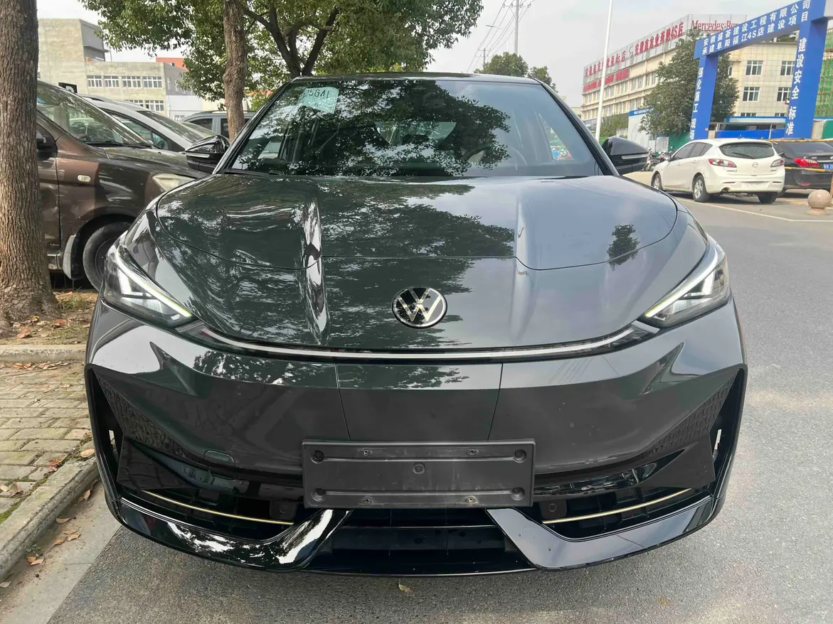 Volkswagen With the crowd06  из Китая