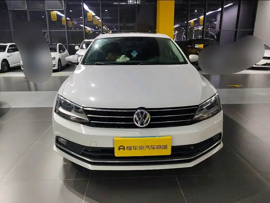 Volkswagen Sagitar  из Китая