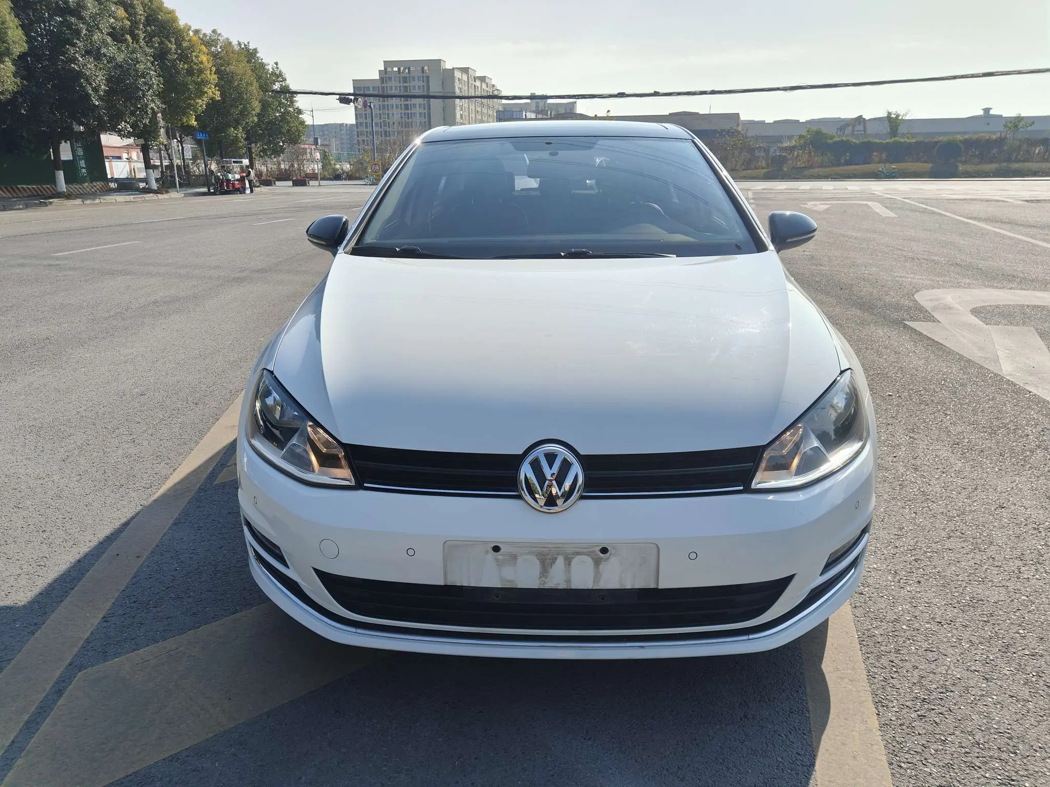 Volkswagen Golf  из Китая