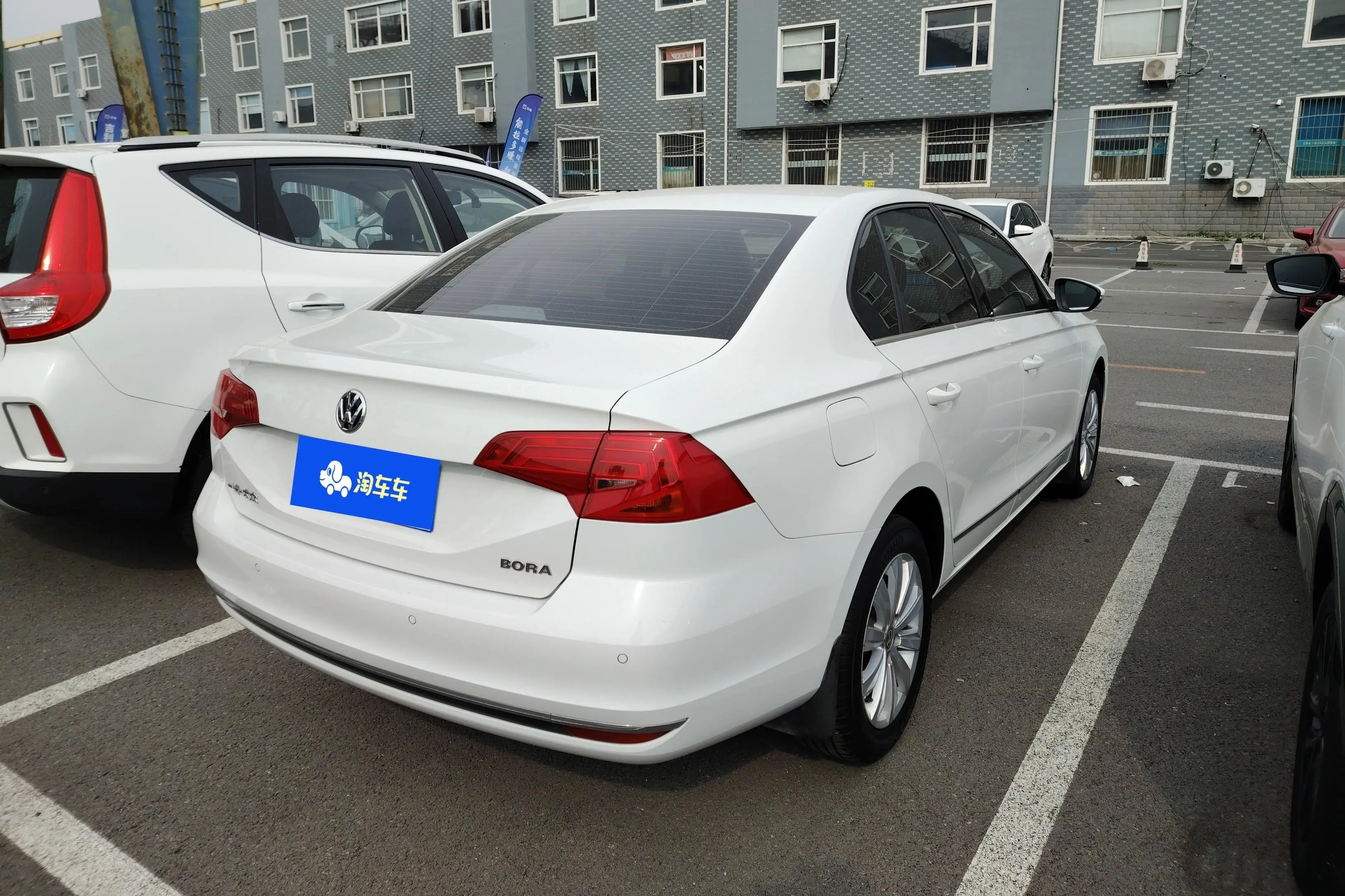 Volkswagen Bora  из Китая