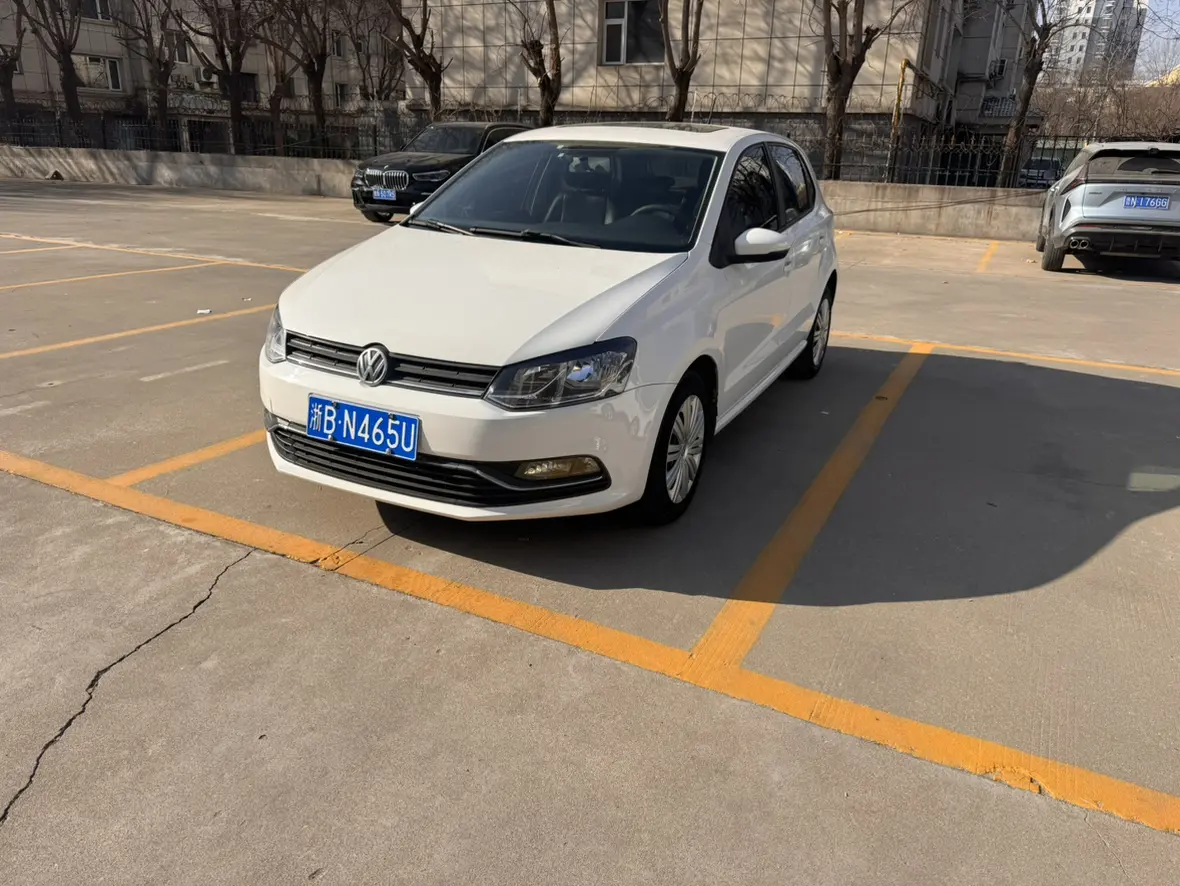 Volkswagen Polo  из Китая