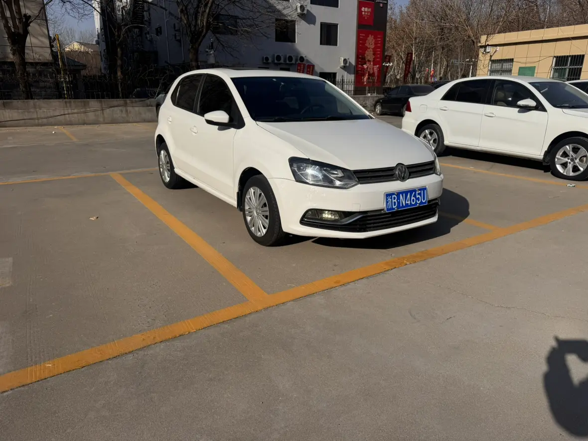 Volkswagen Polo  из Китая