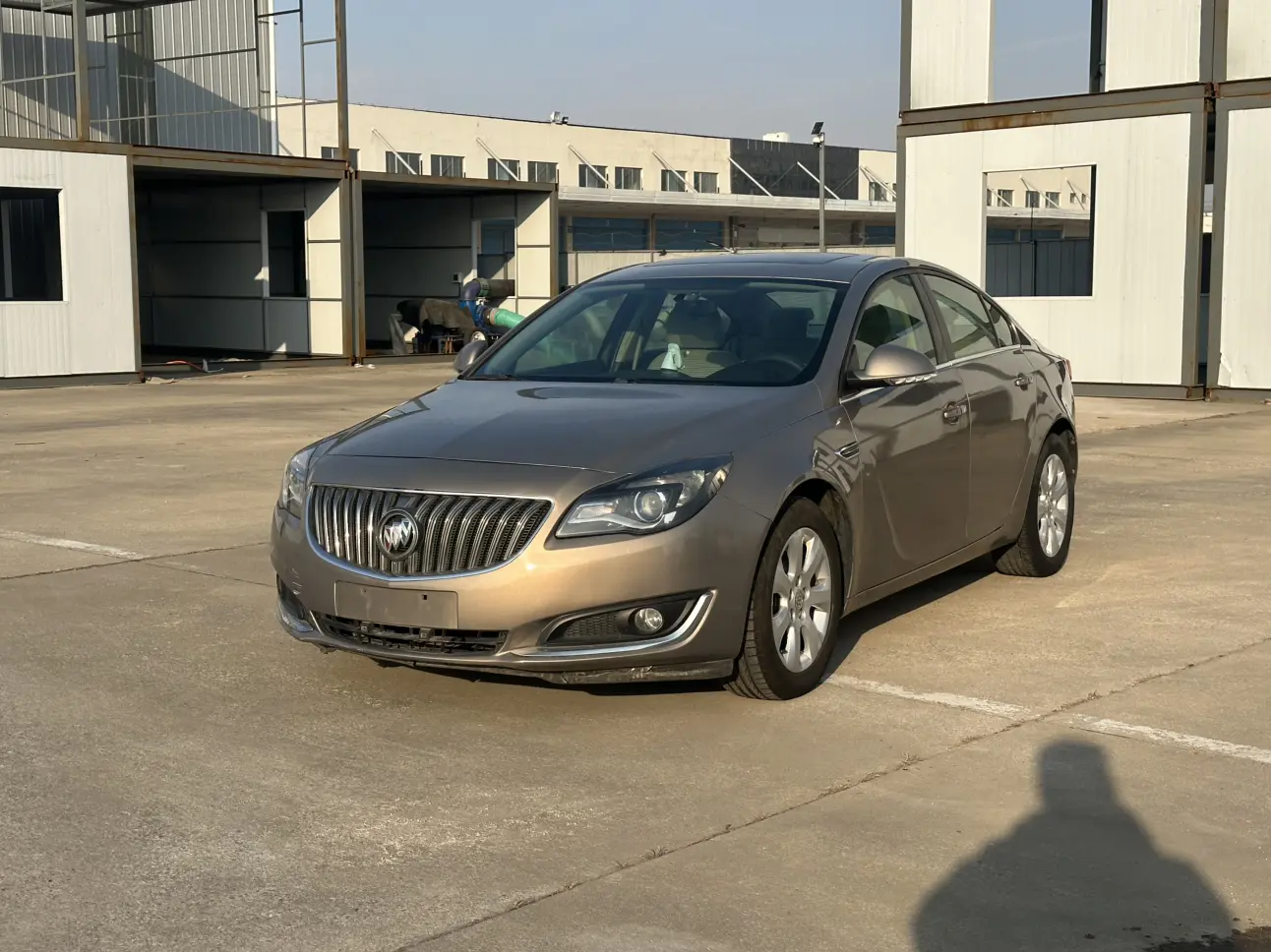 Buick Majesty  из Китая