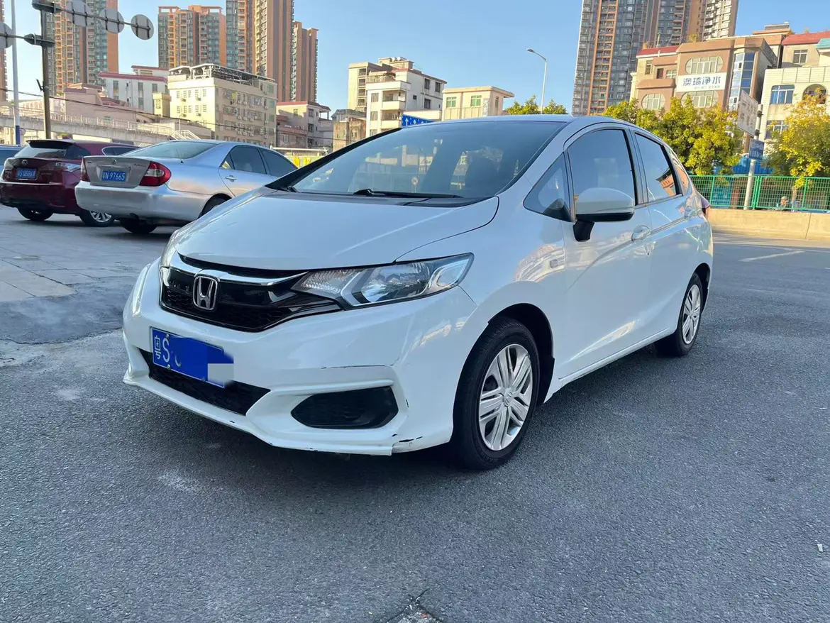 Honda Fit  из Китая