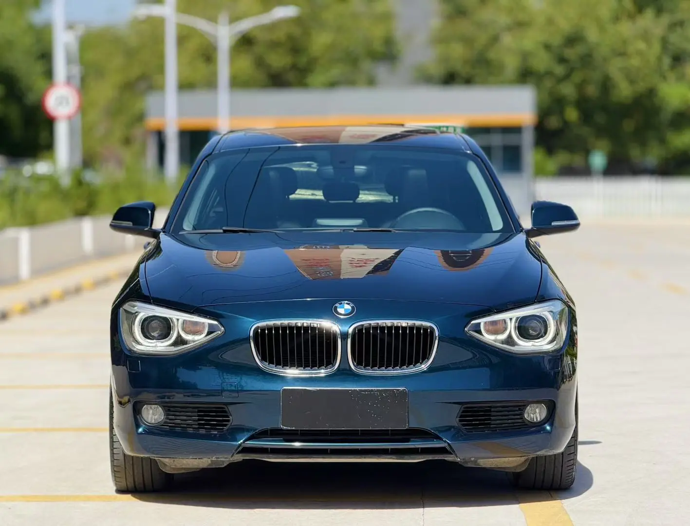 BMW 1 Series  из Китая