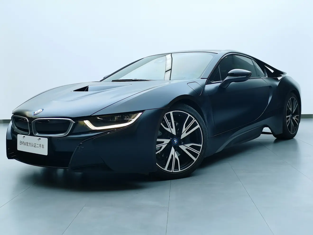 BMW i8  из Китая