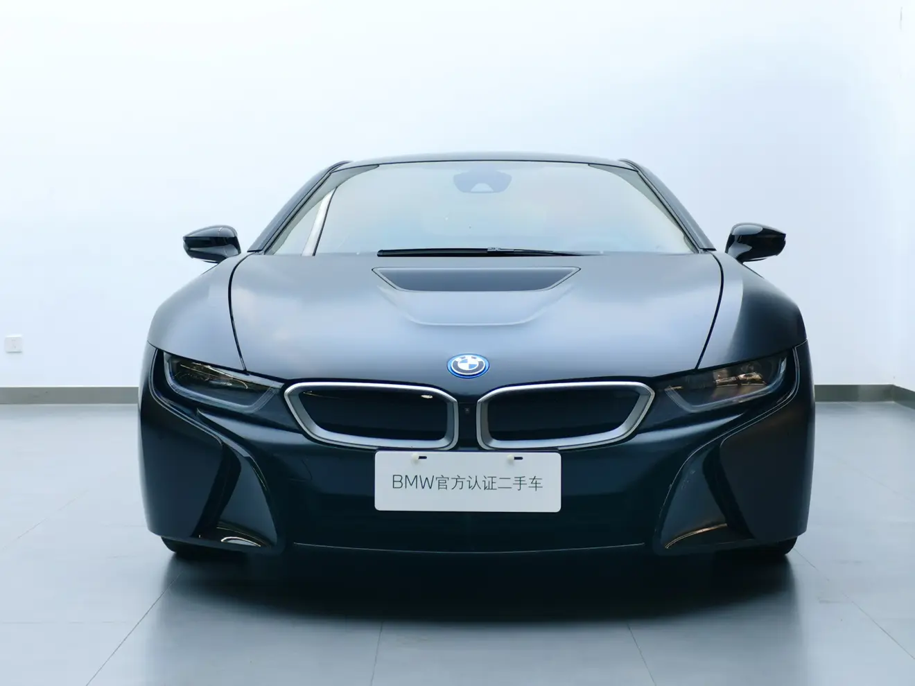 BMW i8  из Китая