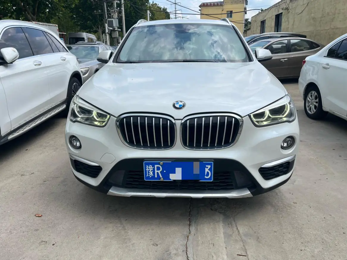 BMW X1  из Китая