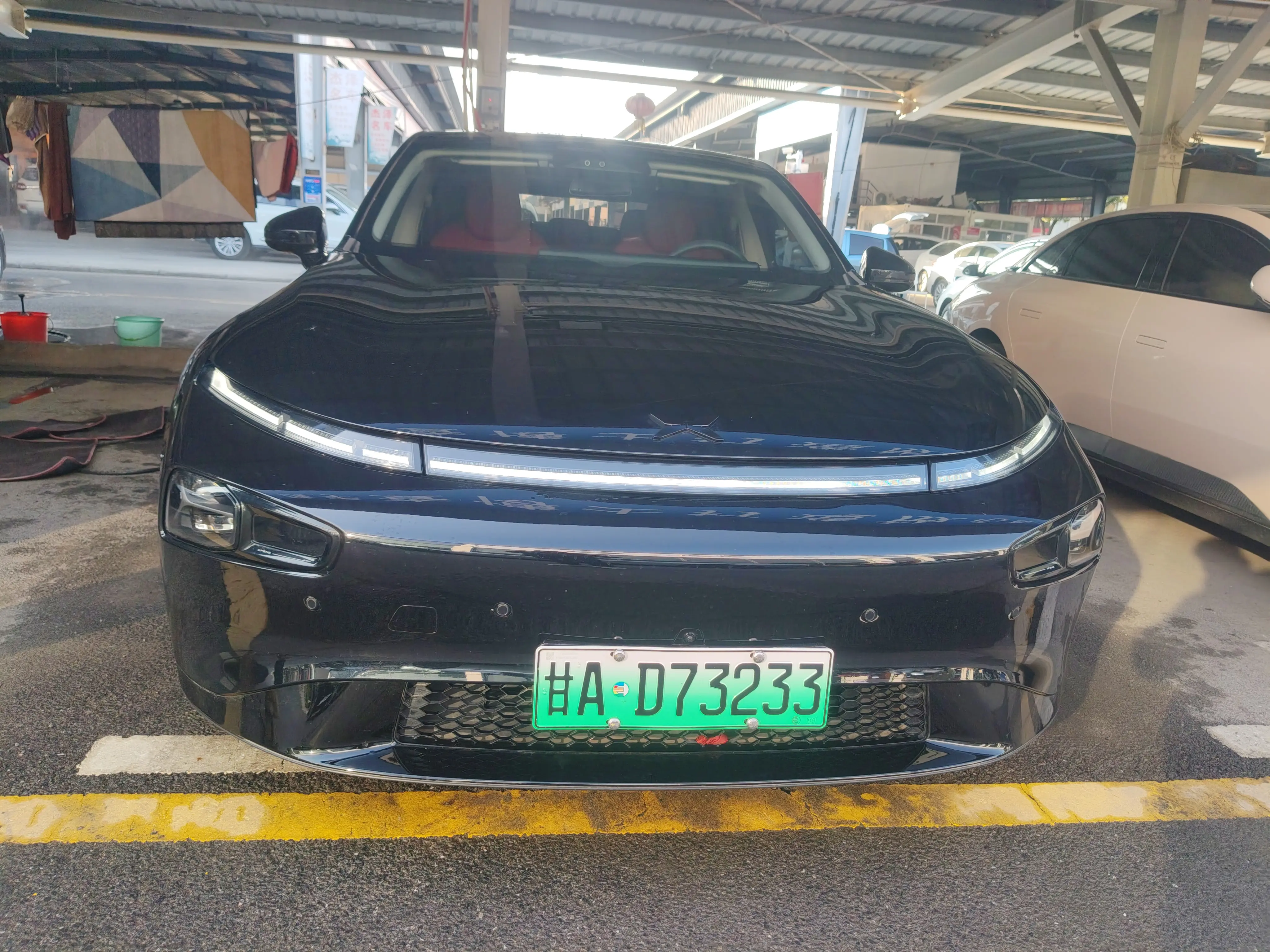 Xpeng P7  из Китая