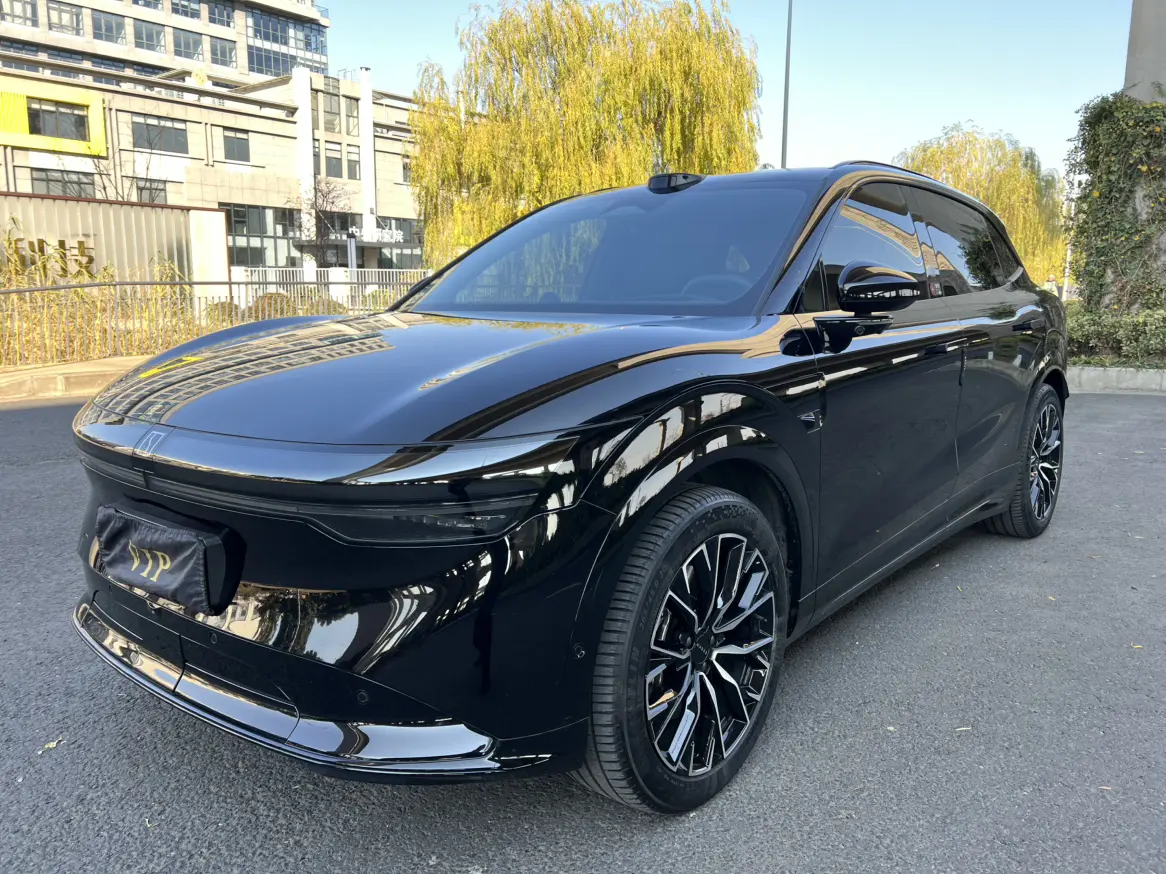 ZEEKR 7X  из Китая