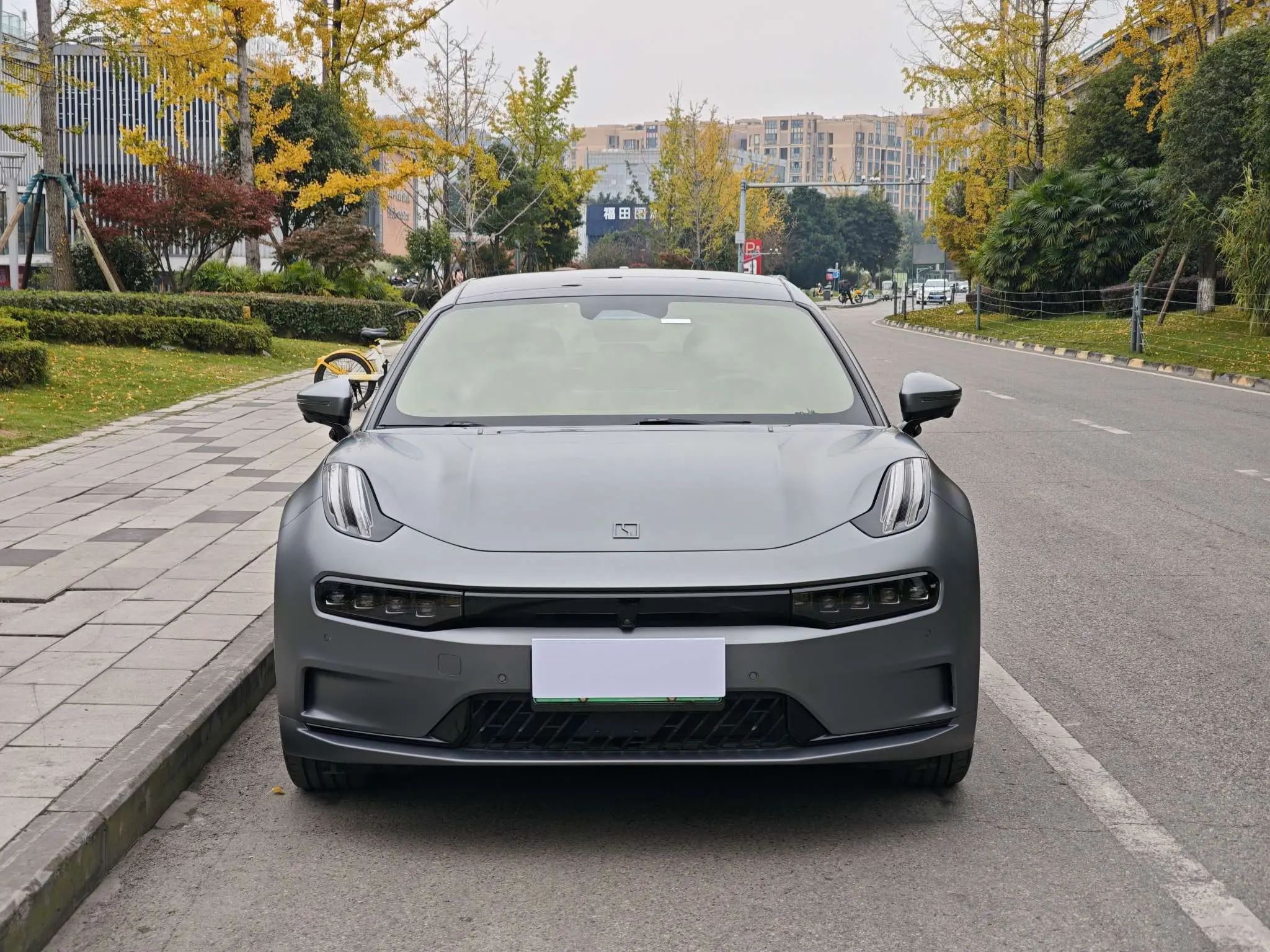 ZEEKR 001  из Китая