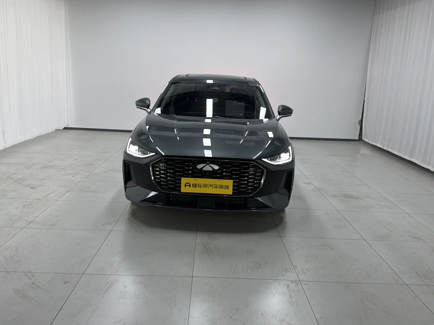 Chery Fengyun A8L  из Китая