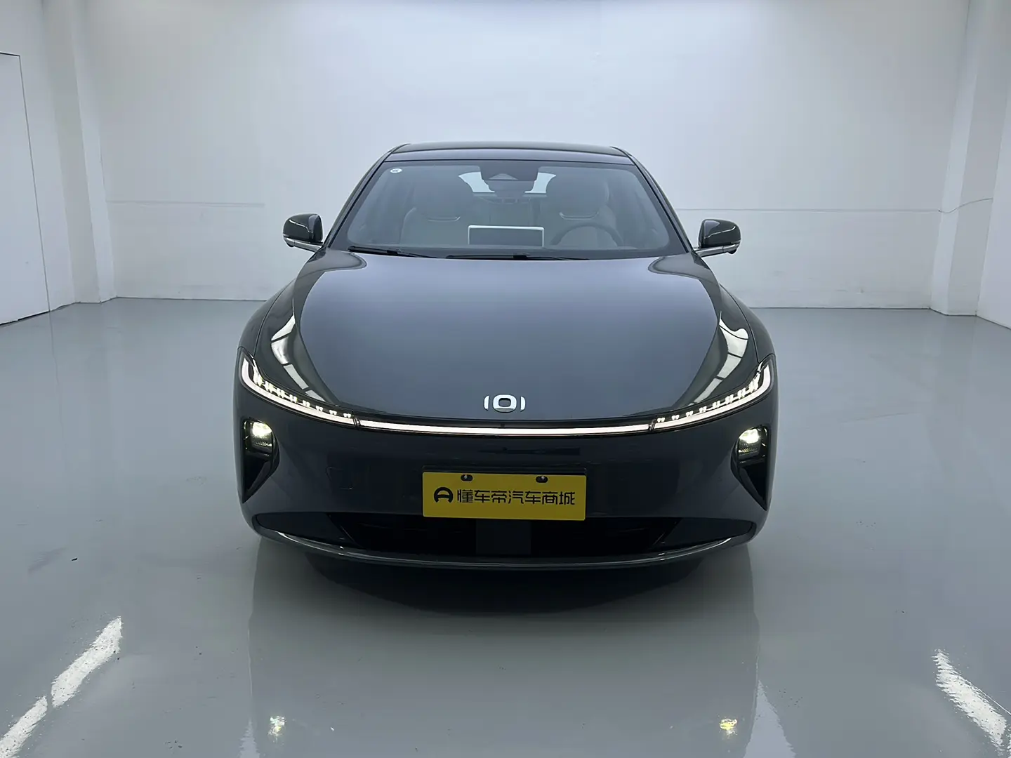 Changan Qiyuan A07  из Китая