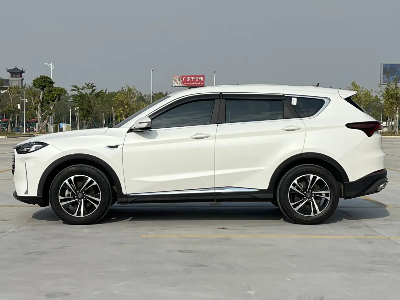 Jetour Jietu X70 PLUS  из Китая