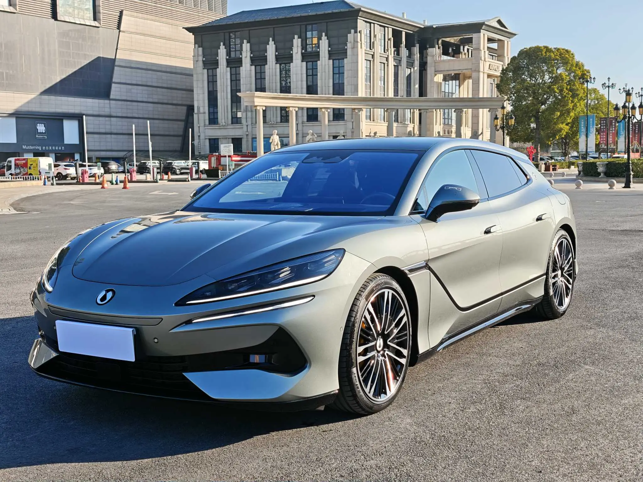 Denza DENGZH9GT DM  из Китая