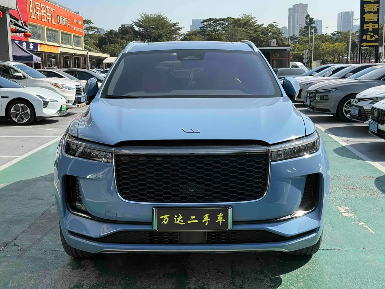 Li ONE (Ideal ONE)  из Китая