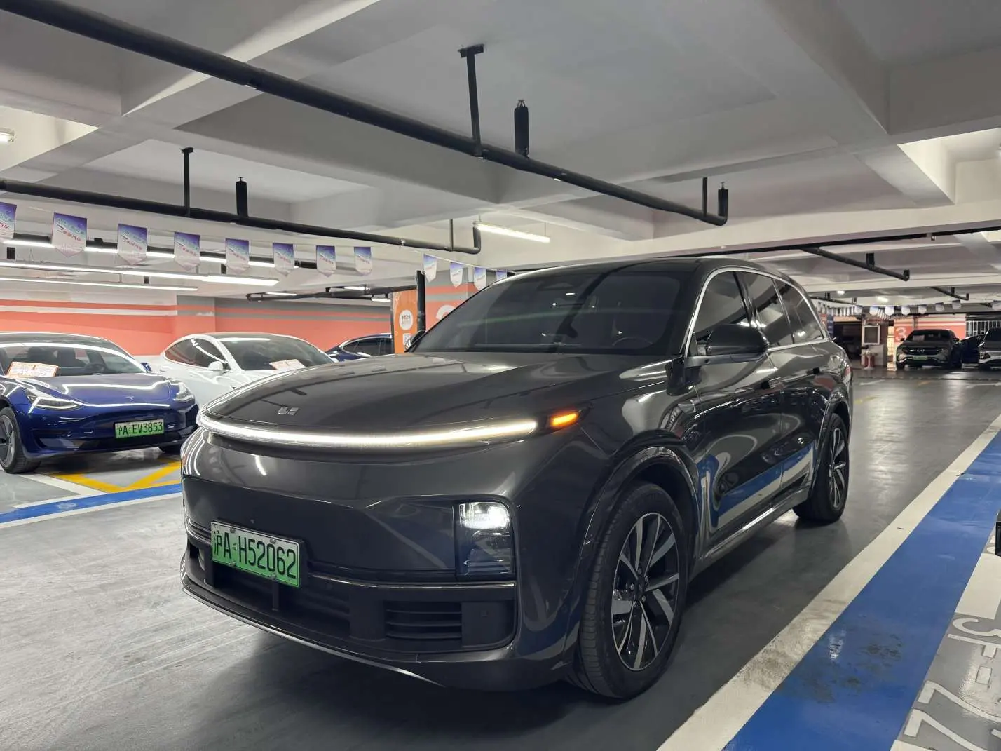 Li L8 (Ideal L8)  из Китая