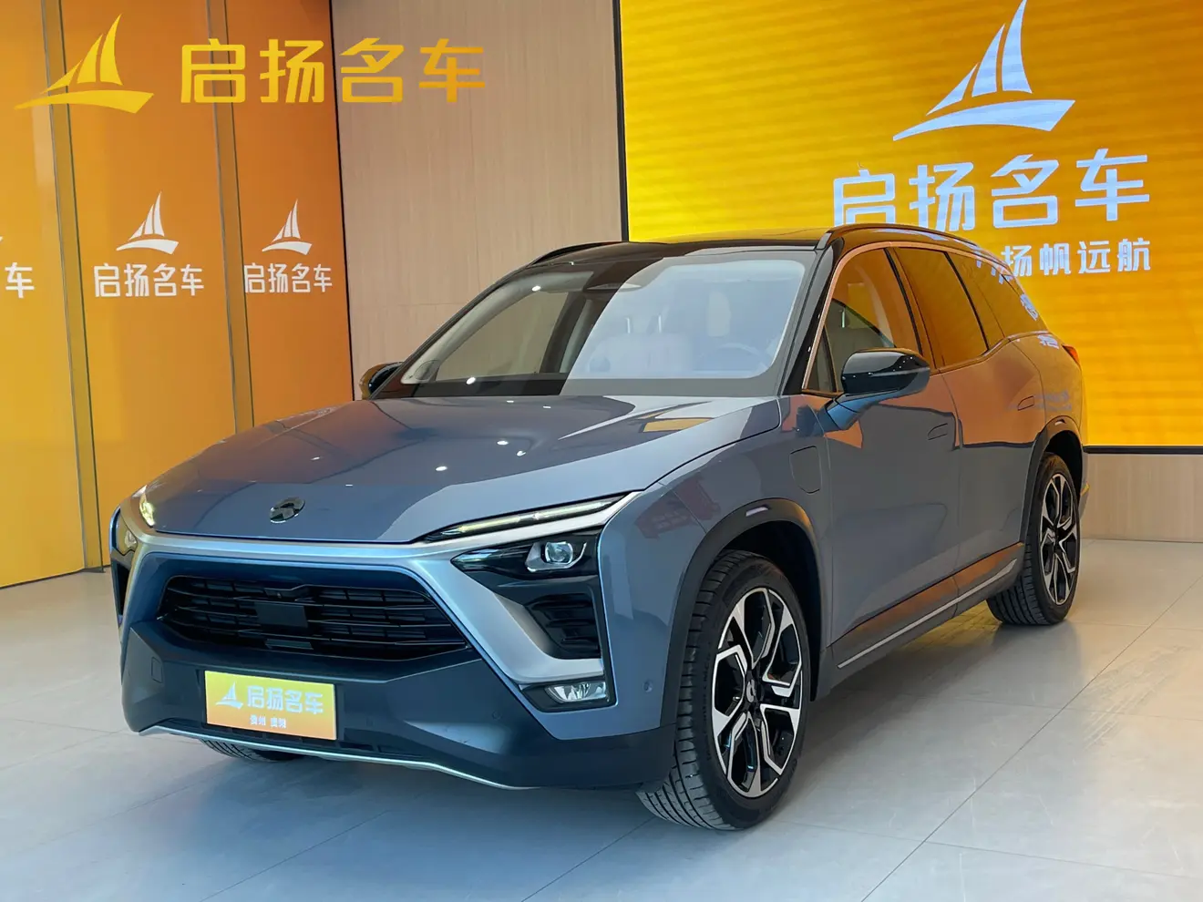 NIO ES8  из Китая