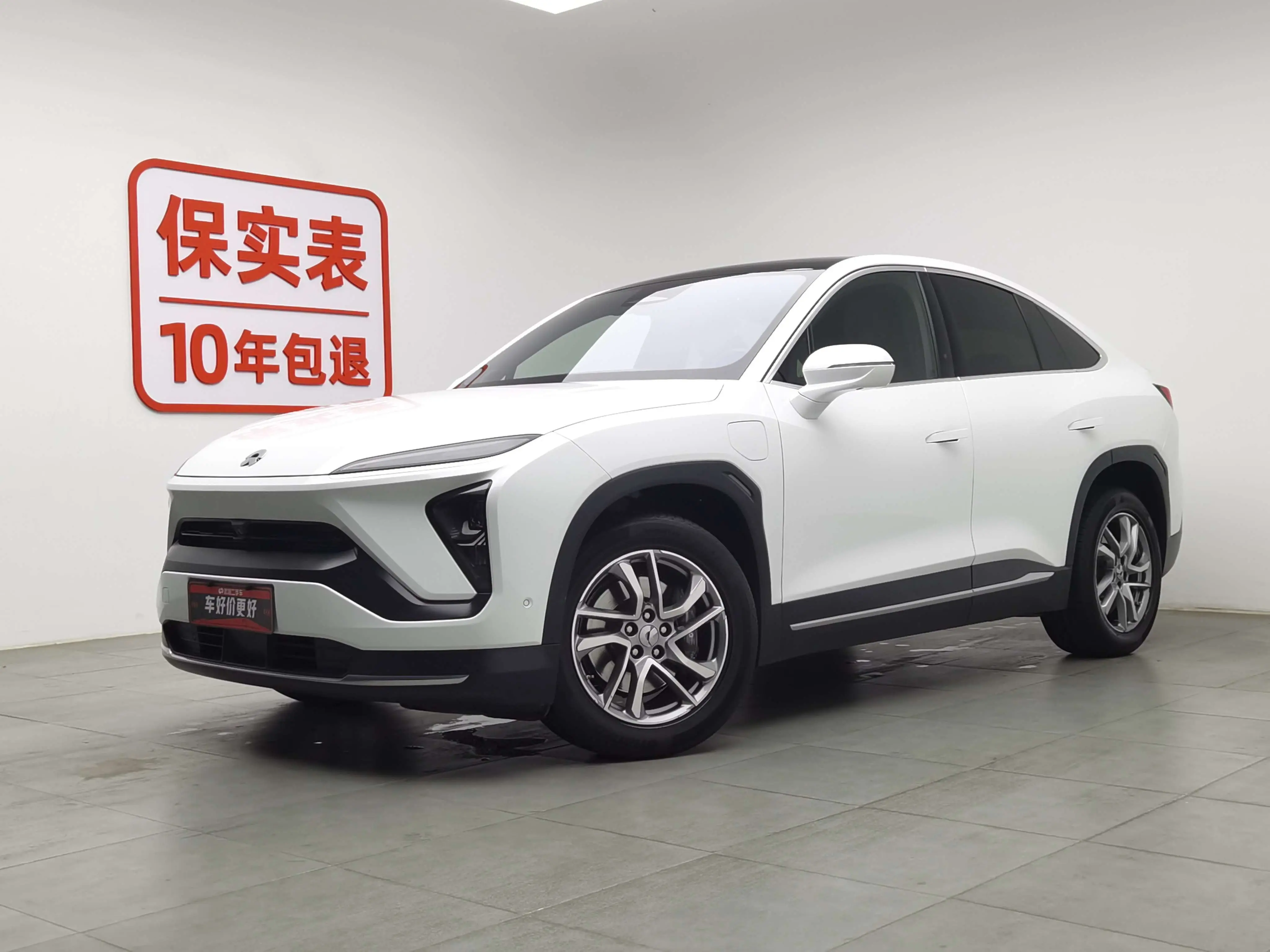 NIO EC6  из Китая