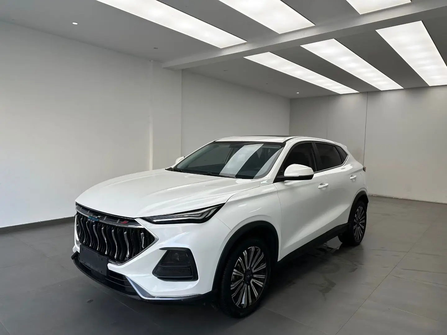 Oshan Changan Auchan X5  из Китая