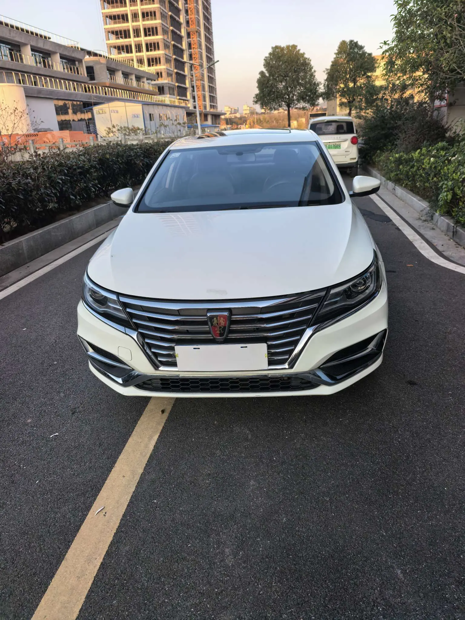 Roewe i6 Classic  из Китая