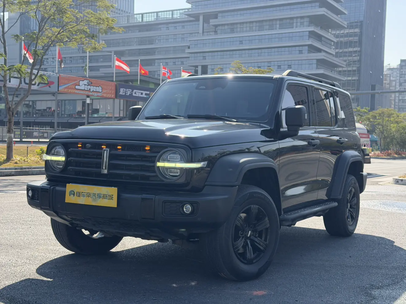 Tank 300  из Китая