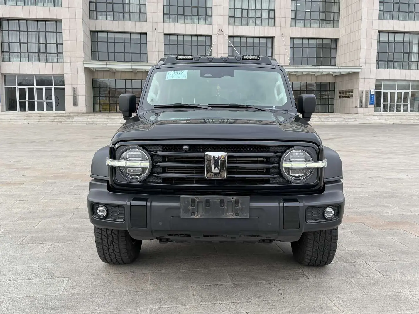 Tank 300  из Китая