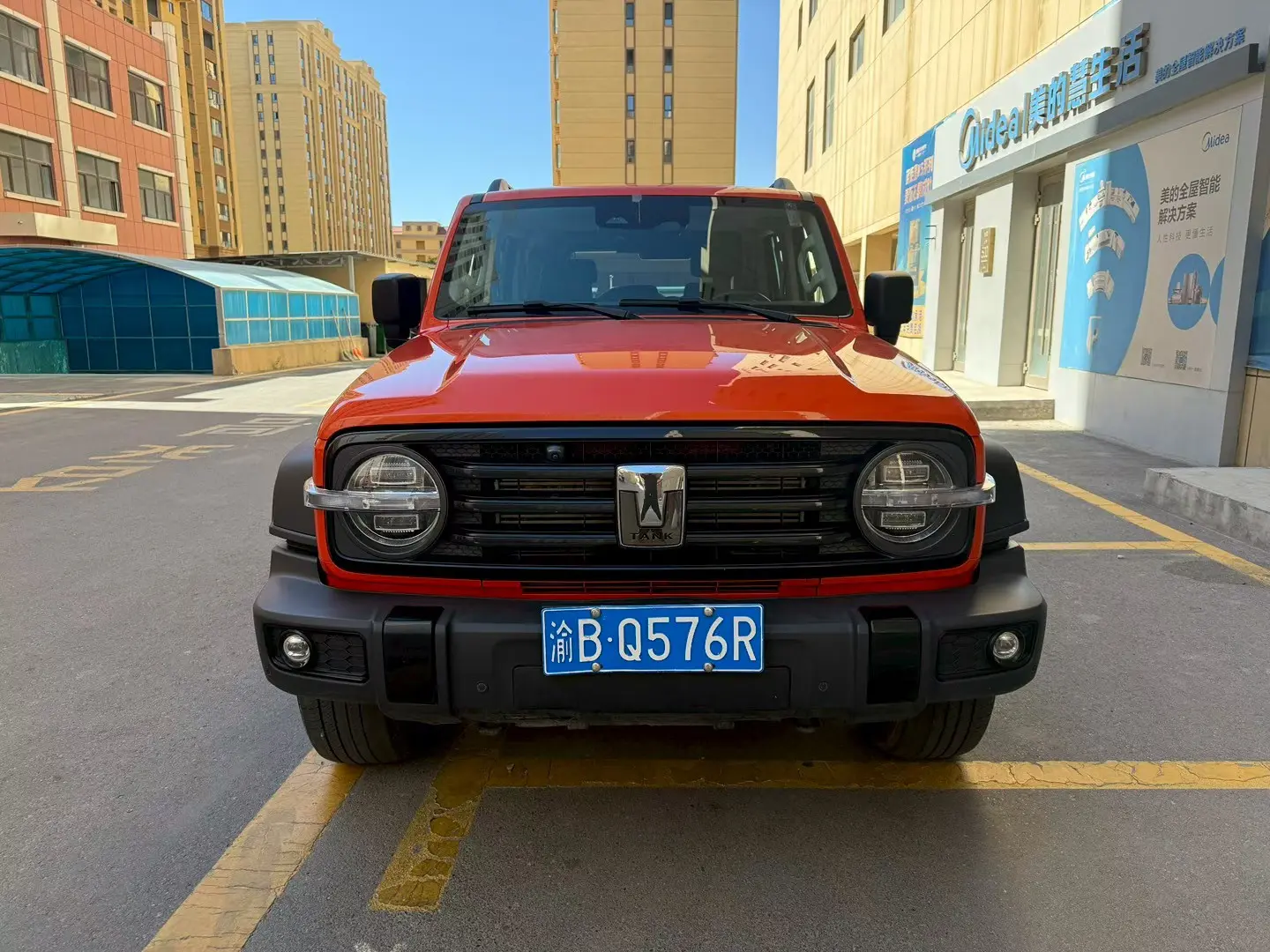 Tank 300  из Китая