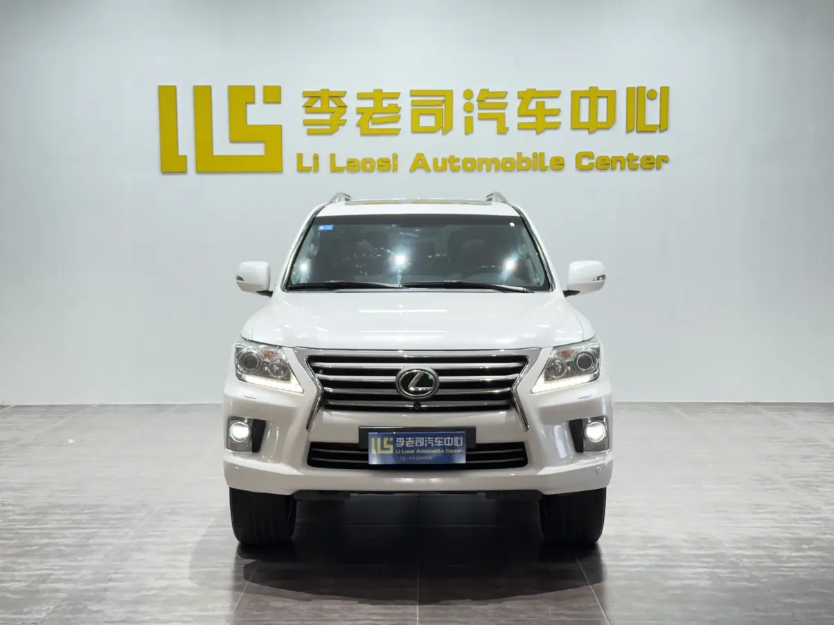 Lexus LX  из Китая