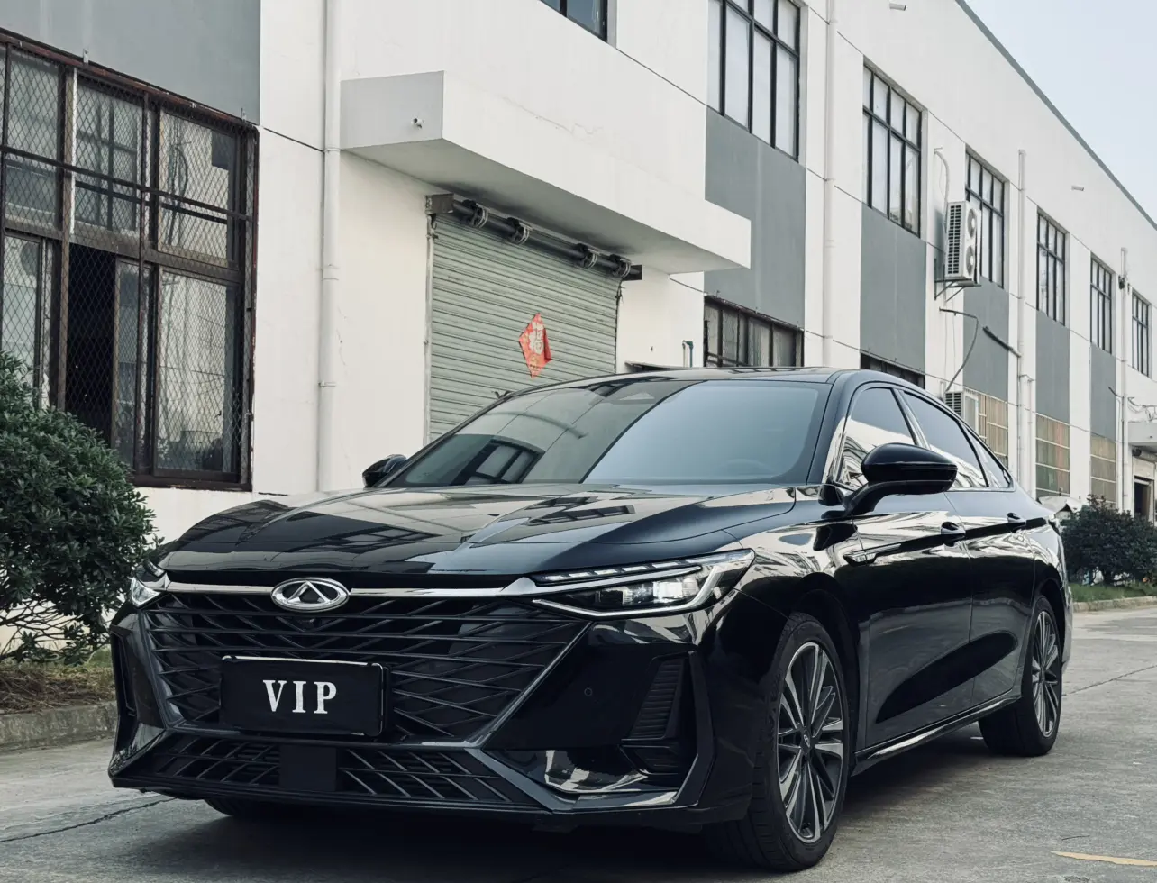 Chery Arrizo 8  из Китая