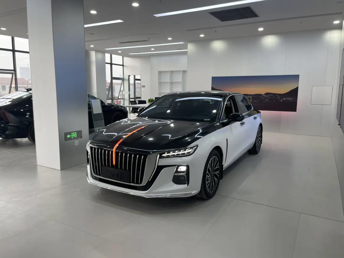 Hongqi H5  из Китая