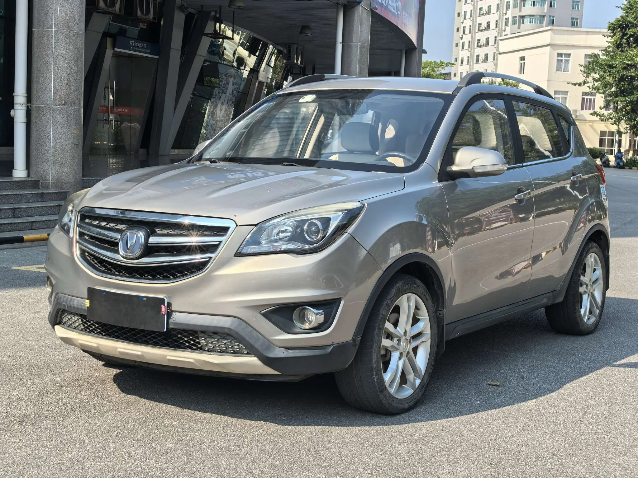 Changan CS35  из Китая