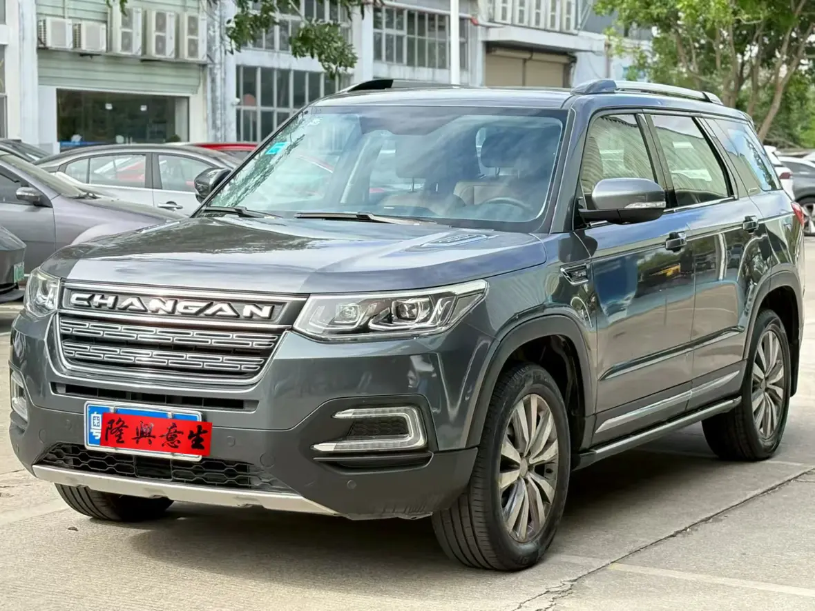 Changan CS95  из Китая
