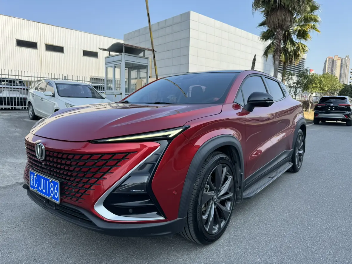 Changan UNI-T  из Китая