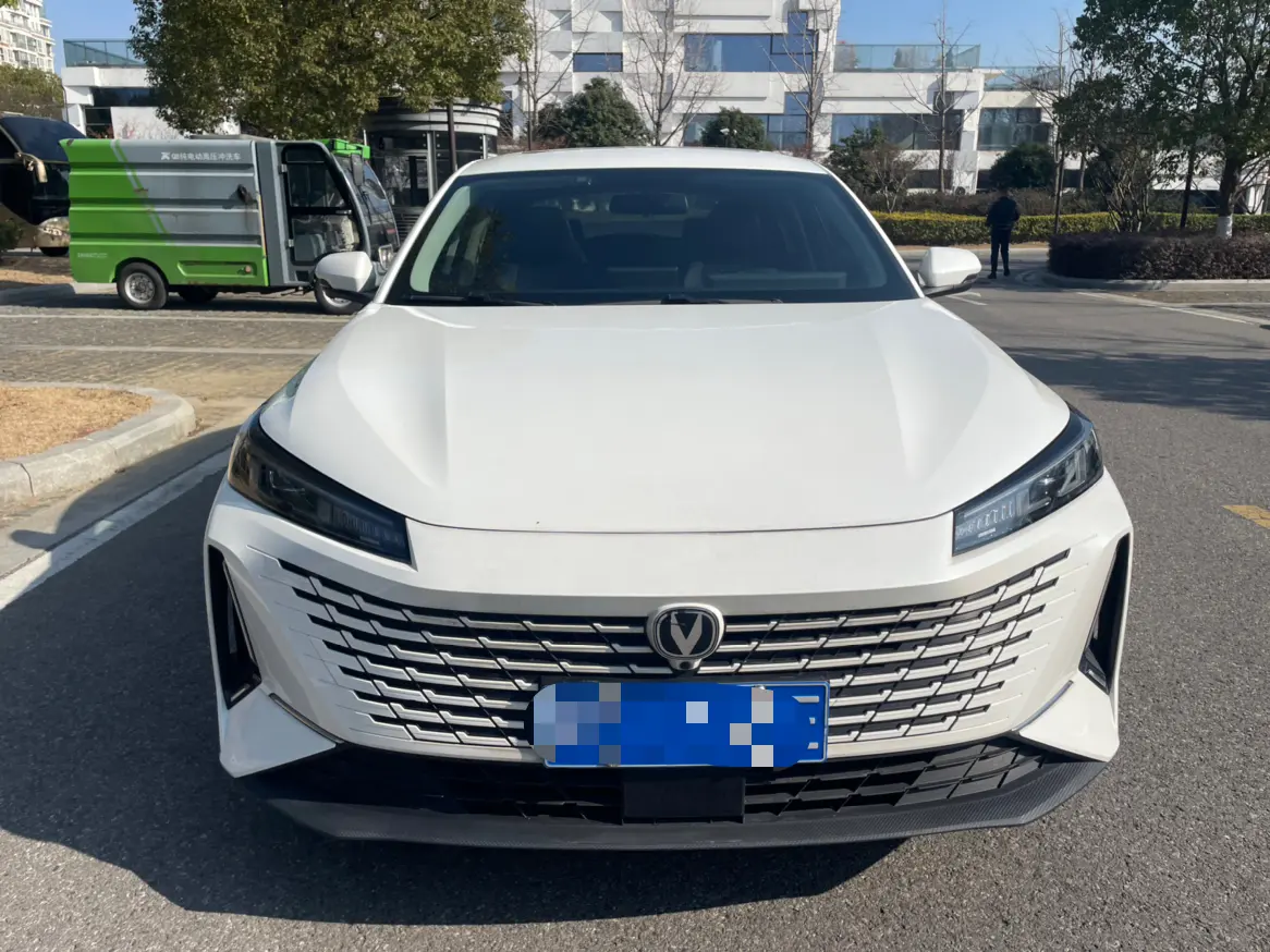 Changan Yida  из Китая