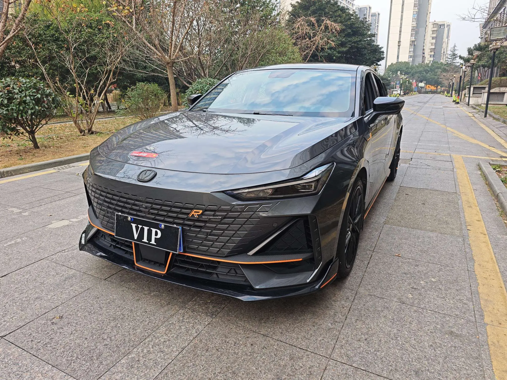 Changan UNI-V  из Китая