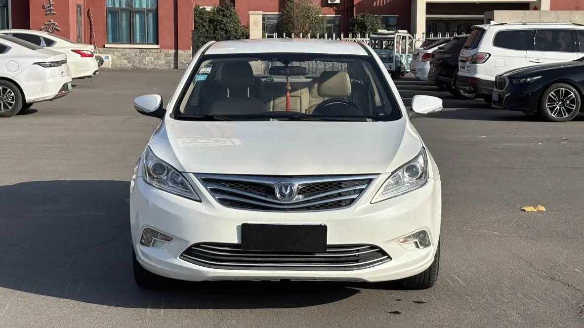 Changan Escape  из Китая