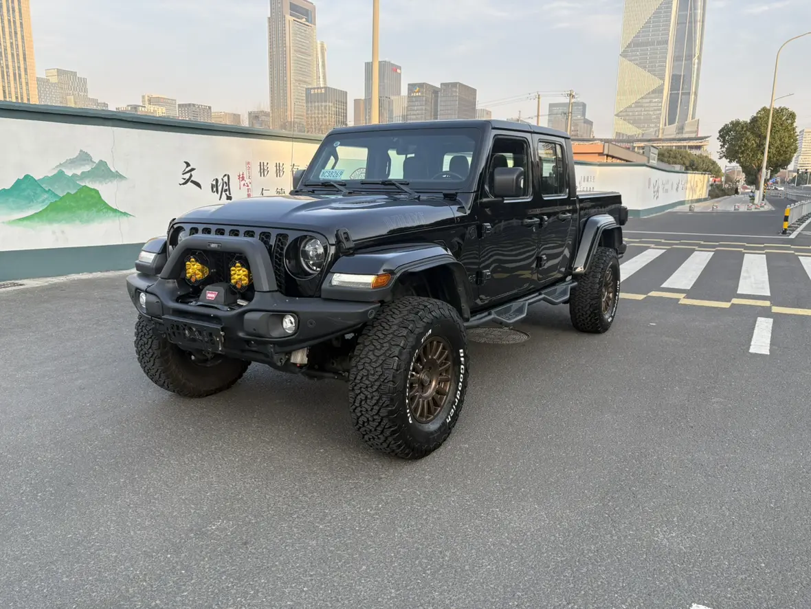 Jeep Gladiator  из Китая