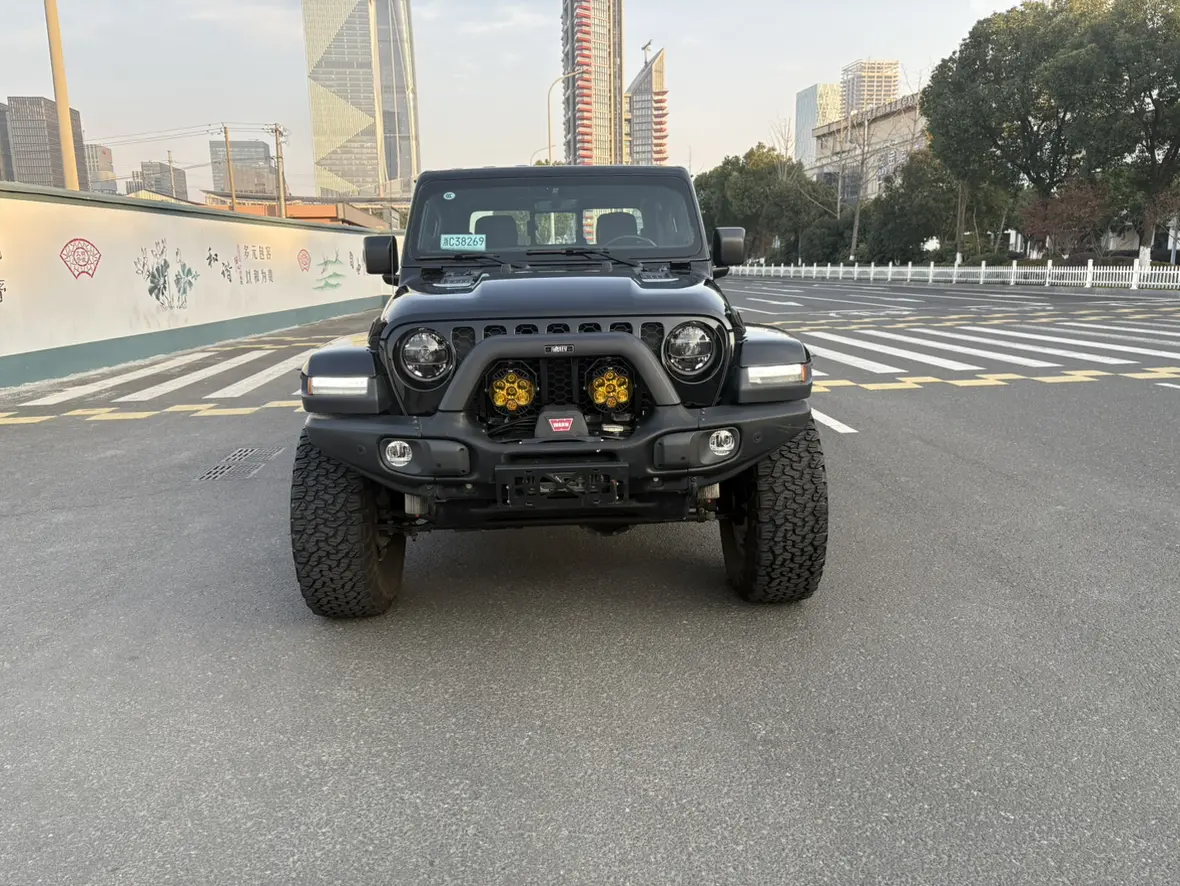 Jeep Gladiator  из Китая