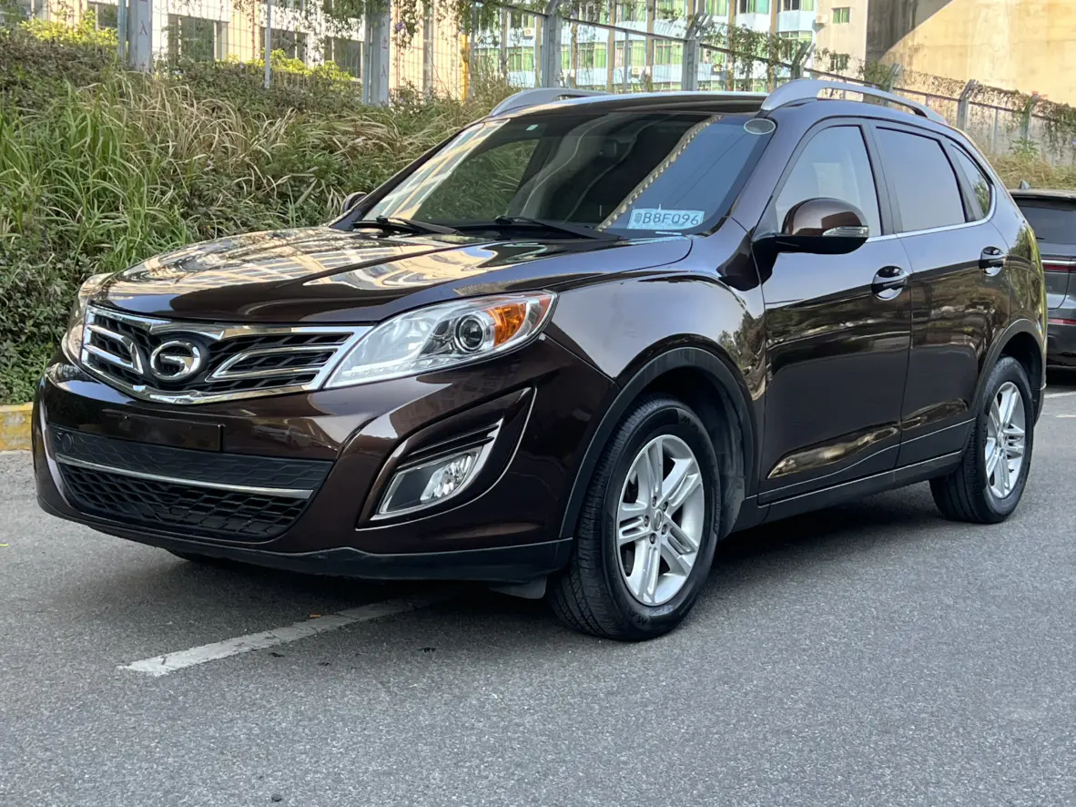 GAC Trumpchi GS5  из Китая