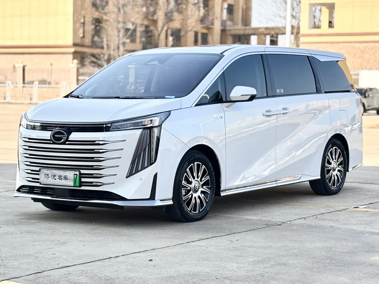 GAC Trumpchi E9 PHEV  из Китая