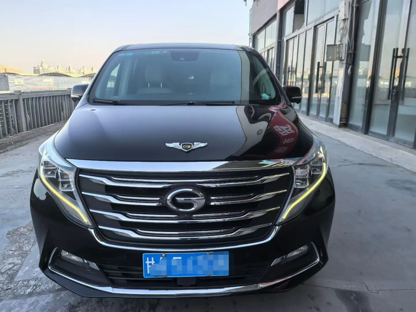 GAC Trumpchi M8  из Китая
