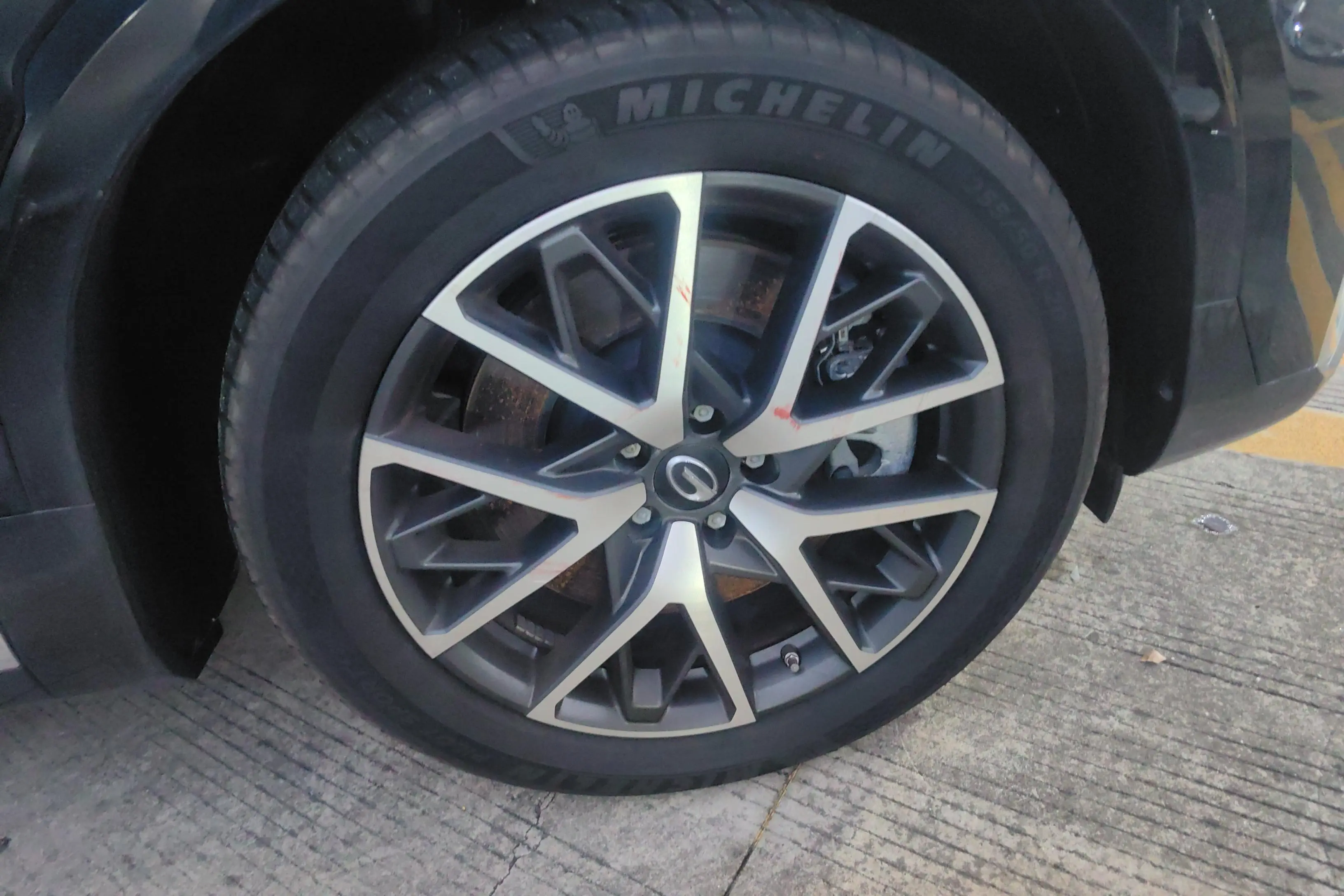 GAC Trumpchi ES9 PHEV  из Китая