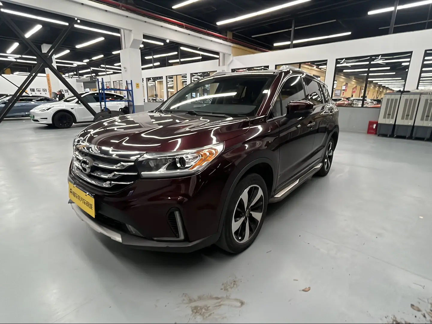 GAC Trumpchi GS4  из Китая