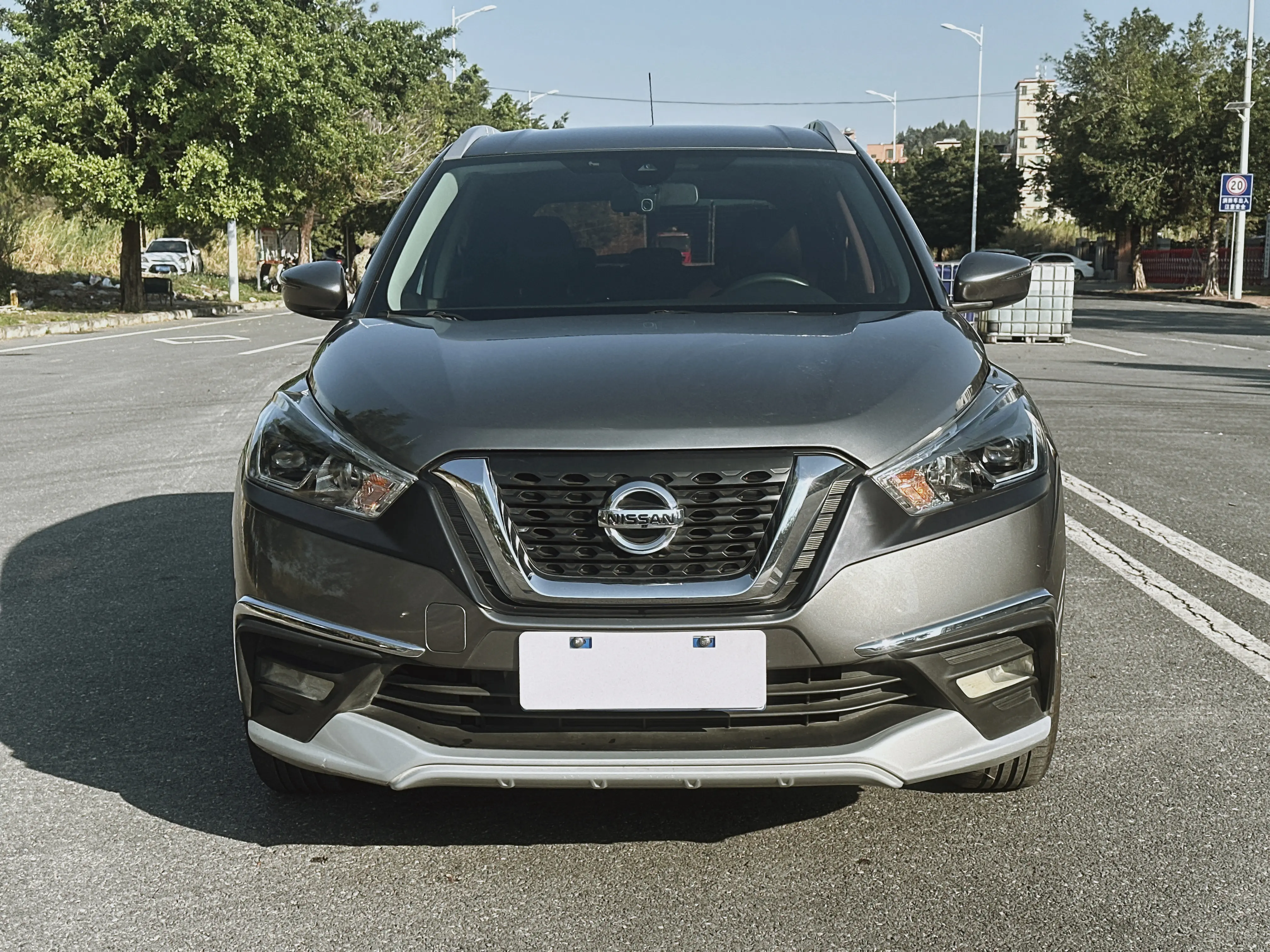 Nissan Jinke  из Китая