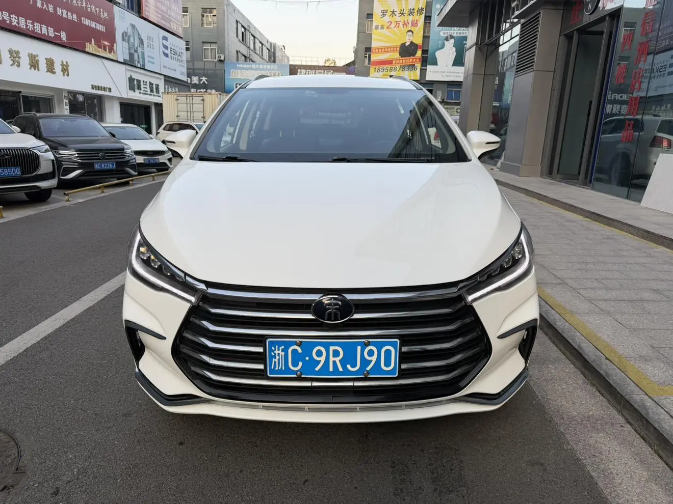 BYD Song MAX  из Китая
