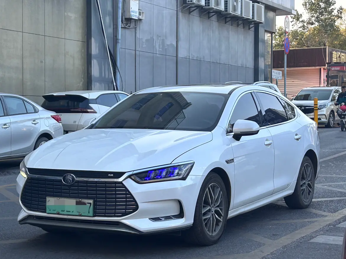 BYD Qin Pro EV  из Китая