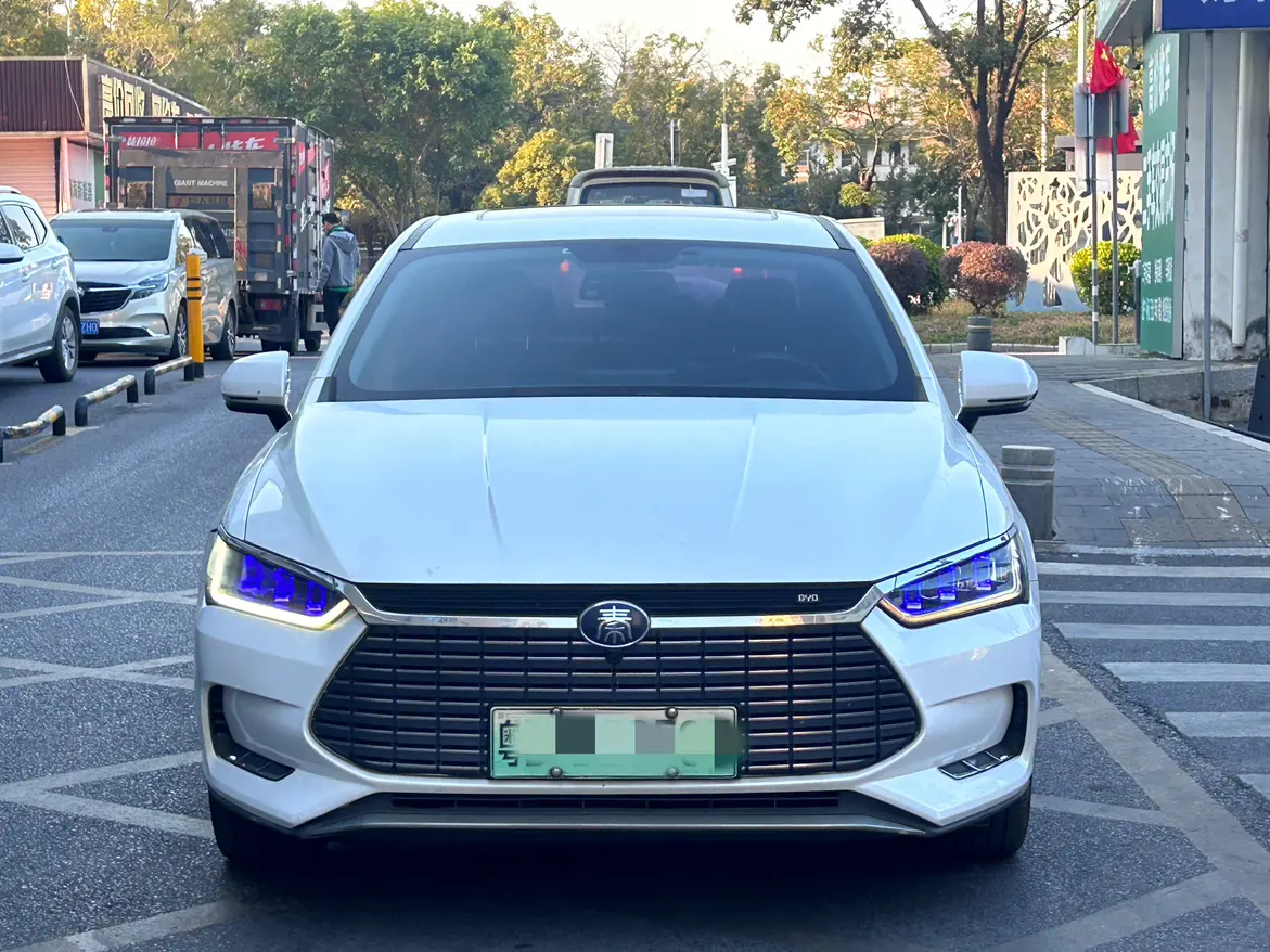 BYD Qin Pro EV  из Китая