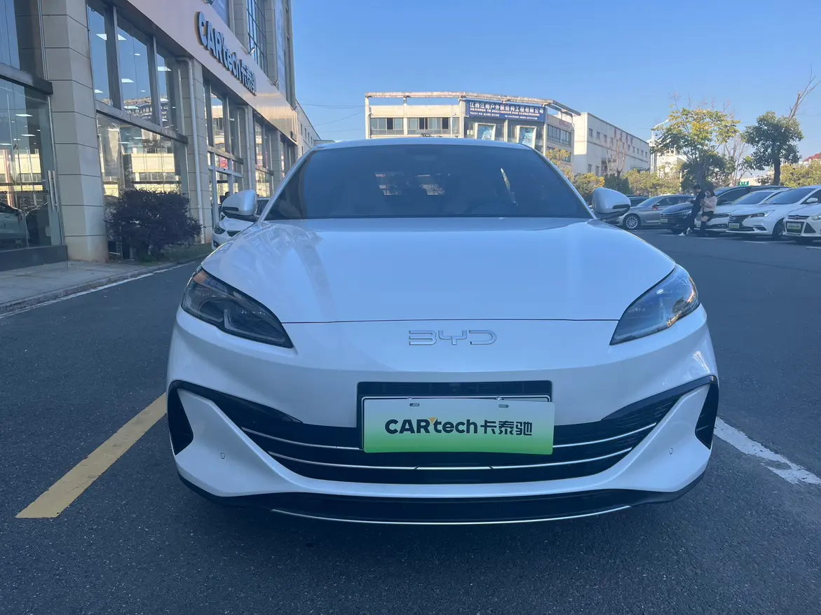 BYD Seal 06DM  из Китая